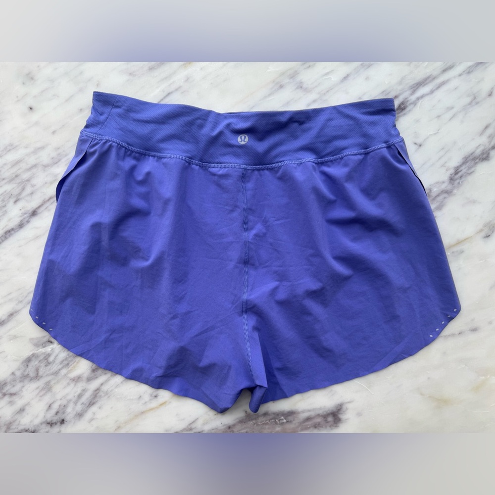 NWOT lululemon HR find your pace short sz 8, charged indigo - RARE/DISCONTINUED - Picture 9 of 13